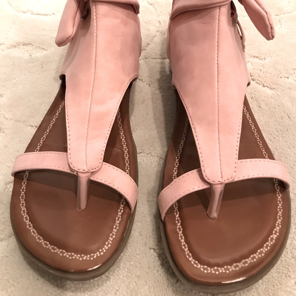 Pink faux suede back zipper sandal